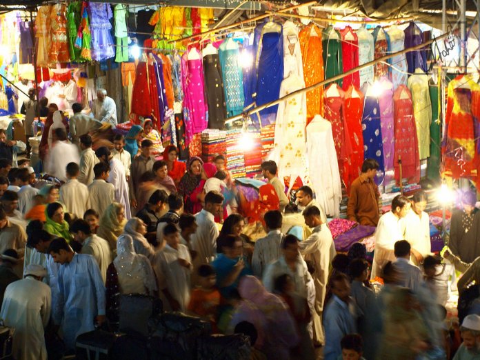 5 Old Bazaars Of Pakistan That Rekindle Nostalgia