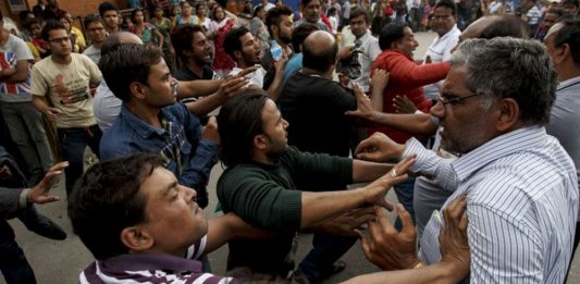 asf and civilians fight airport