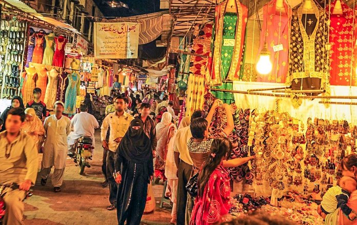 5 Old bazaars of Pakistan That Rekindle Nostalgia