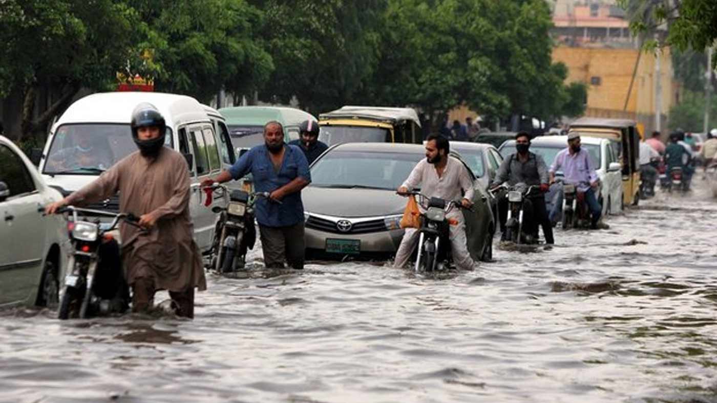 is it going to rain in karachi today