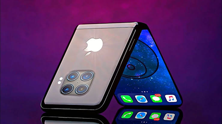 Apple and new foldable iPhone