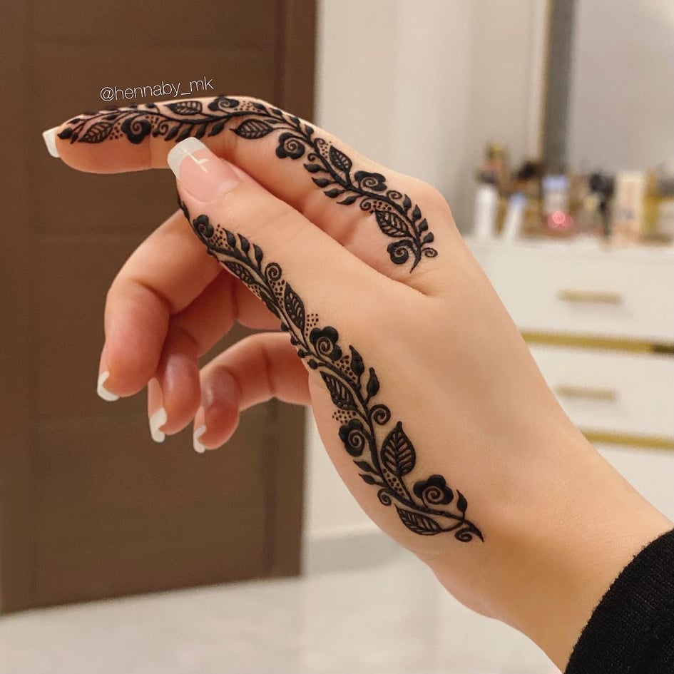 16 Cool Arabic Mehandi Designs for Your Hands - Indusladies.com