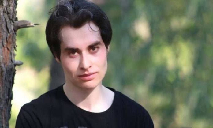 Nasir Khan Accuses Alizey Shah Of Copying His Hairstyle