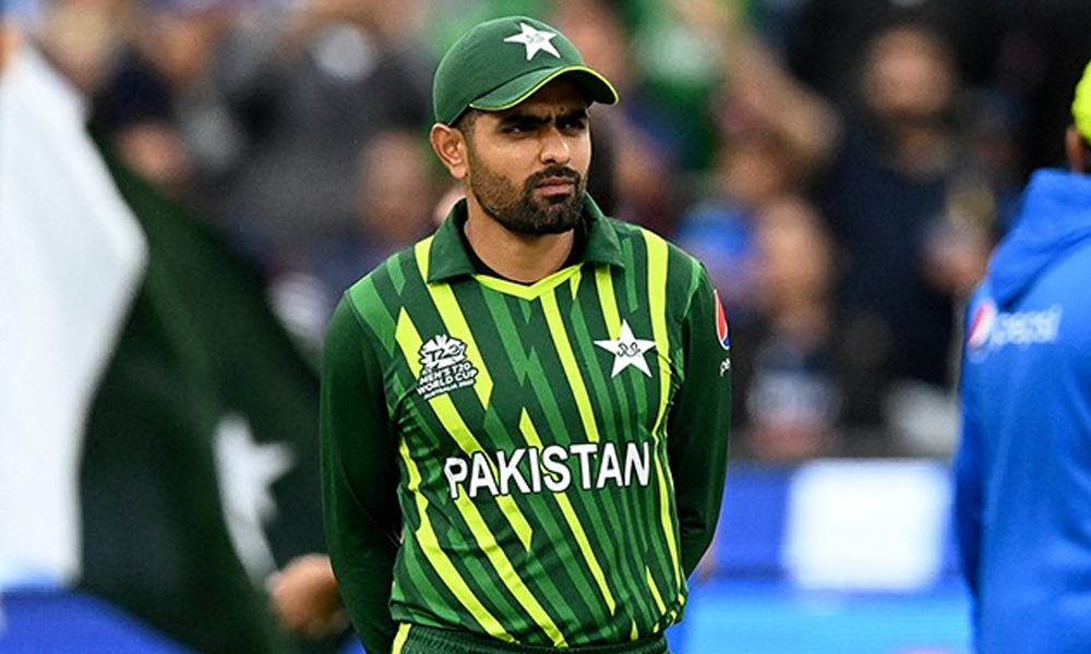 babar-azam-forced-to-play-fifth-new-zealand-t20i