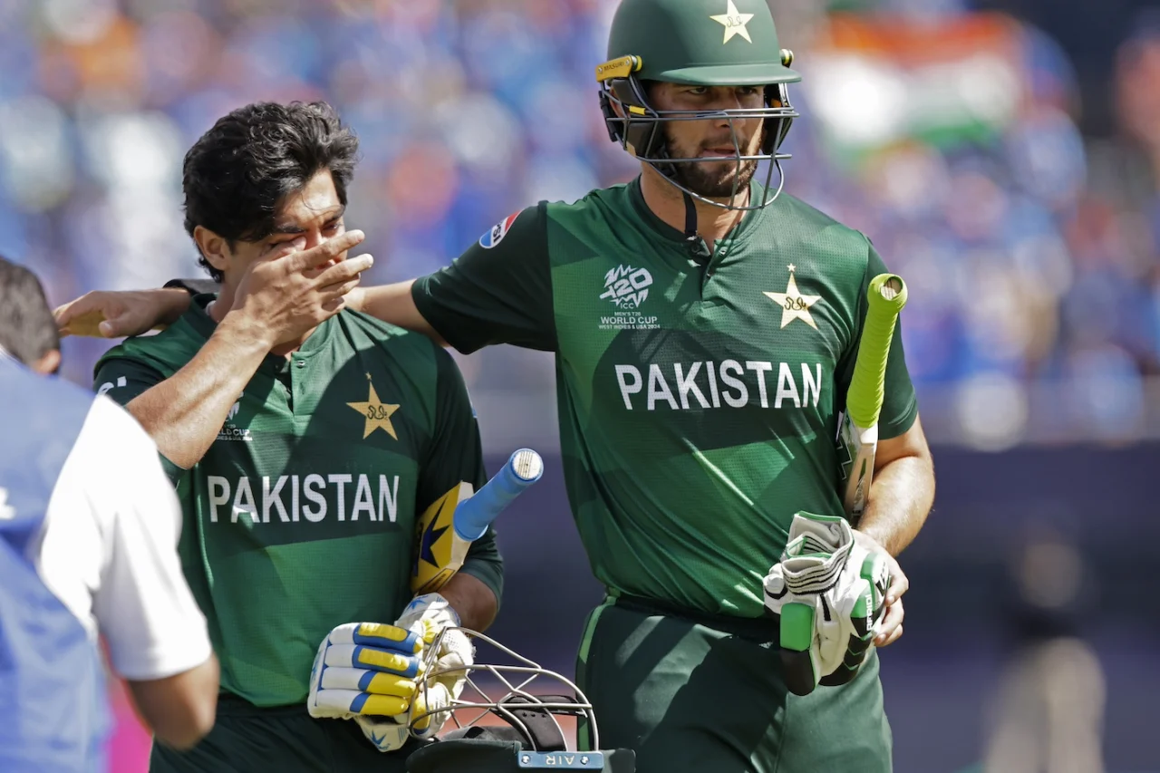 Mohammad Rizwan pakistan-batting-lineup-crumbles-against-india