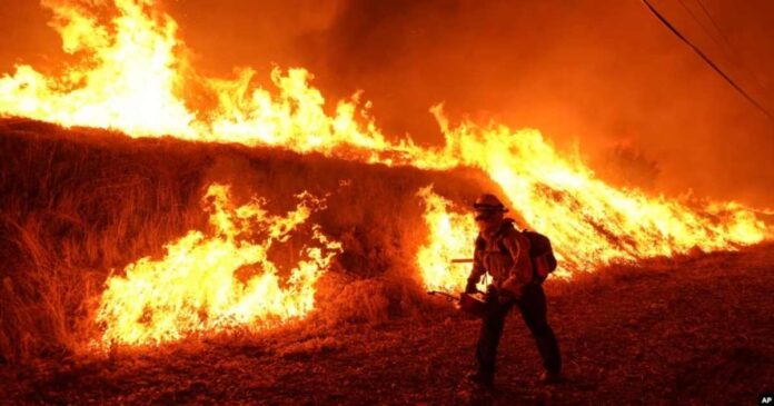 New Wildfire Broke out in Southern California