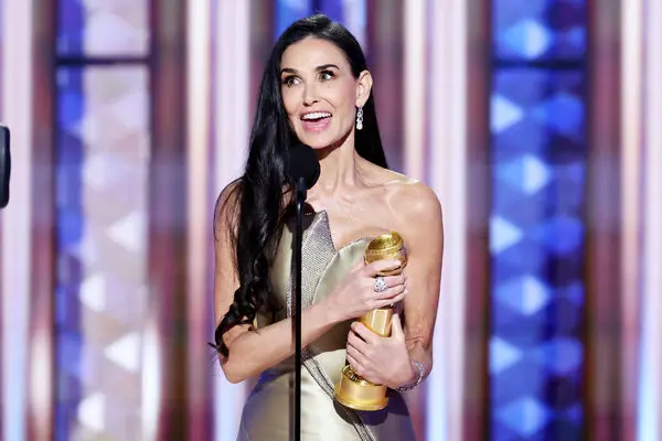 Demi Moore Wins Golden Globe