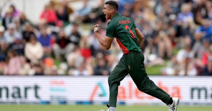 Taskin Ahmed Shatters BPL Record With Figures Worth 7-19