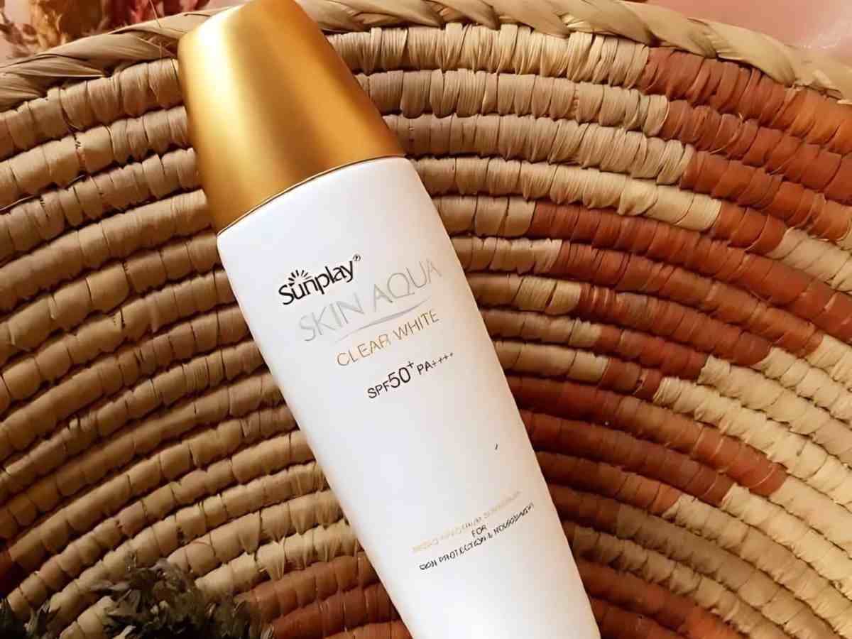 Skin Aqua Clear White SPF