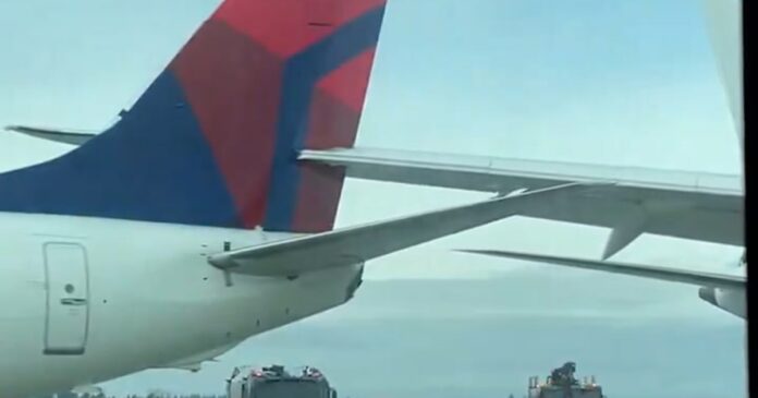 JAL Boeing 787 Hits Delta Plane’s Tail While Taxiing