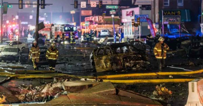 Philadelphia: Six People Killed In Medical Jet Crash