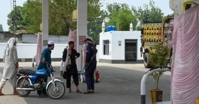 Petrol Dealers Call Off Strike Across Pakistan